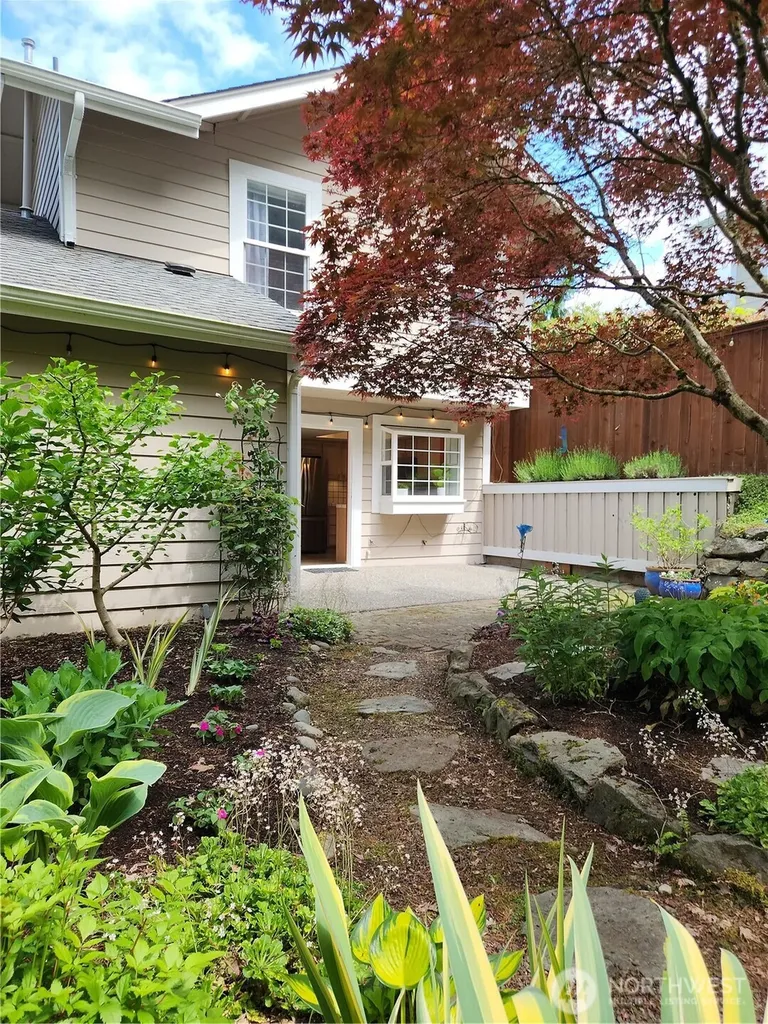 3444 Deer Pointe Court N Bellingham WA 98226