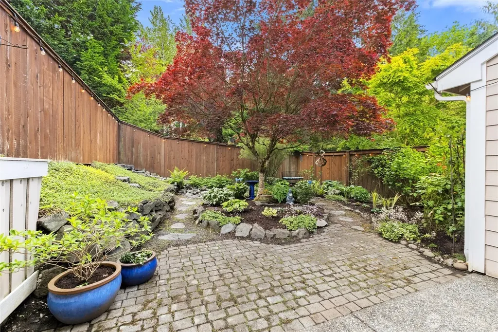 3444 Deer Pointe Court N Bellingham WA 98226