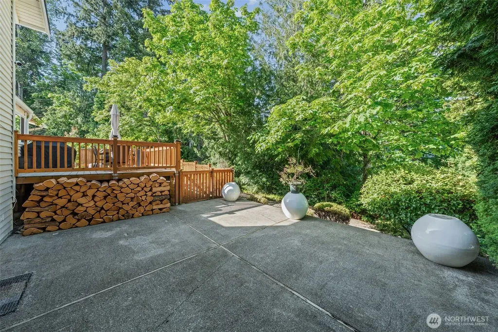 15932 SE 166th Place Renton WA 98058