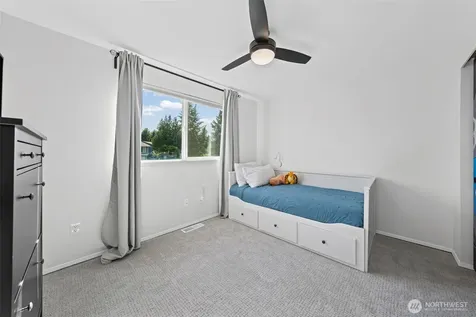 15932 SE 166th Place Renton WA 98058