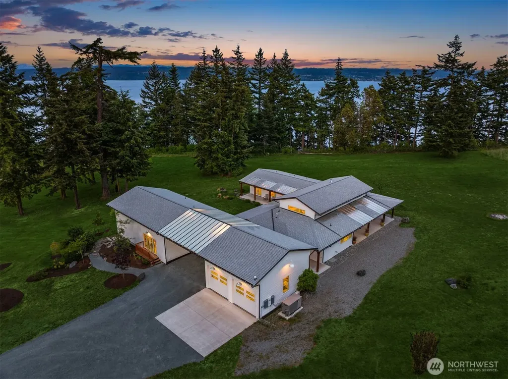 1035 Susan Street Coupeville WA 98239