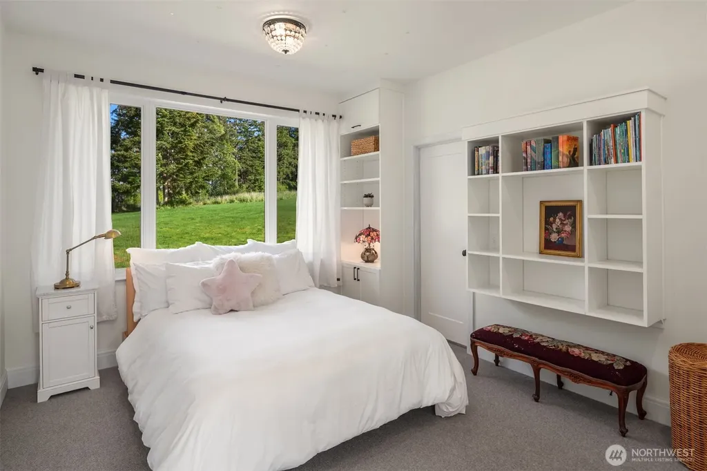 1035 Susan Street Coupeville WA 98239