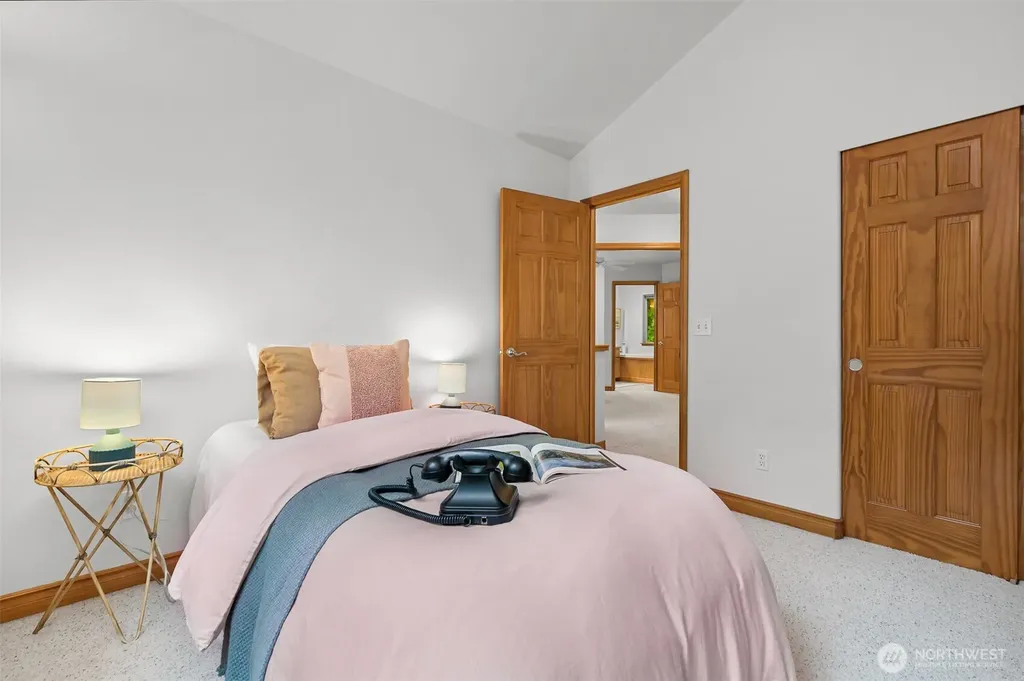 14 Rocky Ridge Drive Bellingham WA 98229