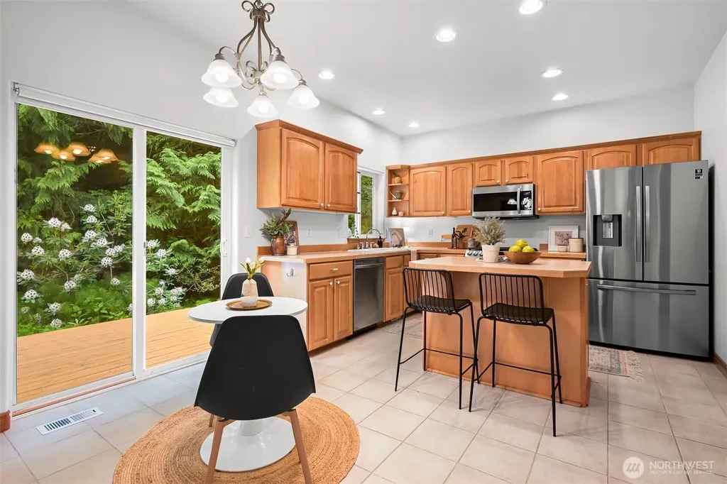 14 Rocky Ridge Drive Bellingham WA 98229