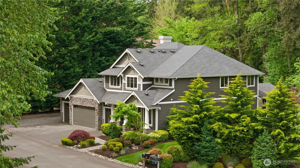21002 SE 216th Way Maple Valley WA 98038