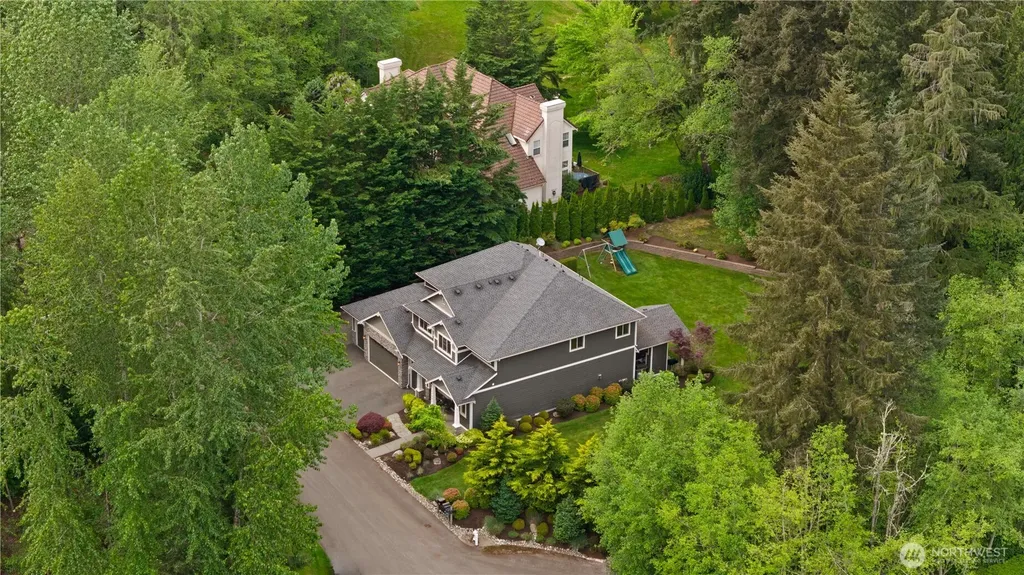 21002 SE 216th Way Maple Valley WA 98038