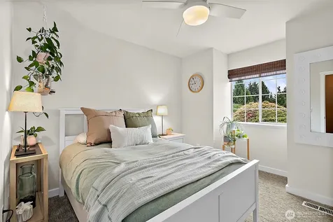 37008 20th Avenue S Federal Way WA 98003