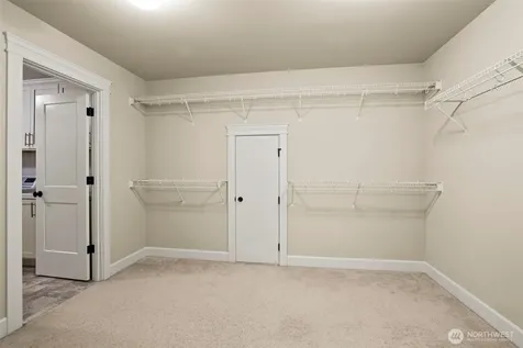 29 242nd Street SE Bothell WA 98021