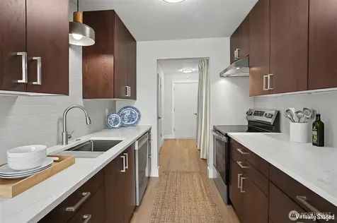 3711 26th Place W Seattle WA 98199