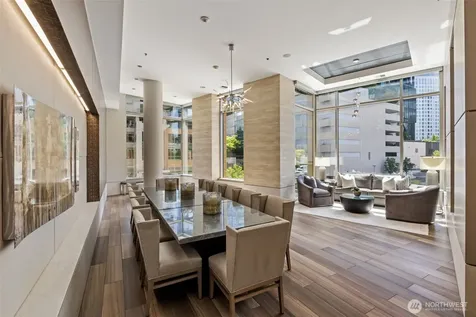 10610 NE 9th Place Bellevue WA 98004