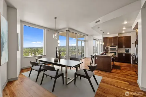 10610 NE 9th Place Bellevue WA 98004