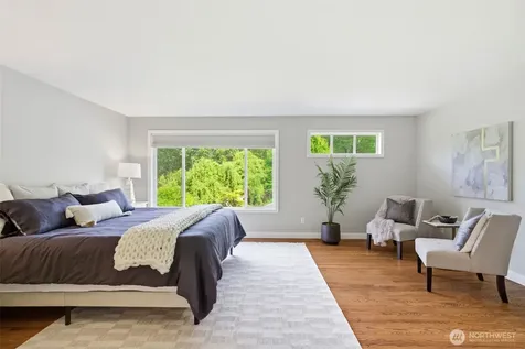 24923 NE 3rd Place Sammamish WA 98074