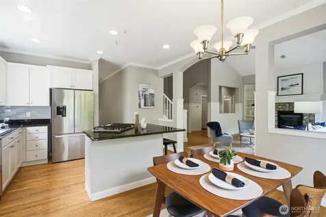 24923 NE 3rd Place Sammamish WA 98074