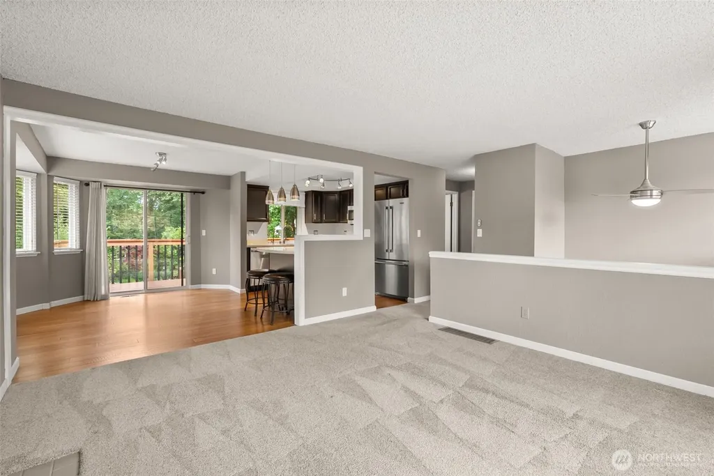 32007 226th Avenue SE Kent WA 98042