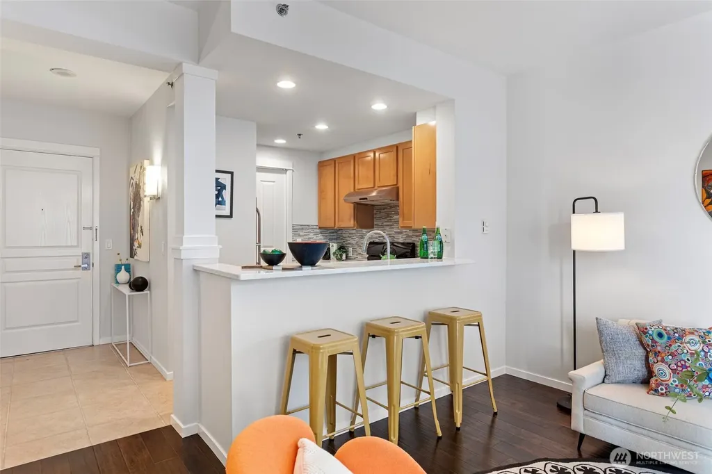 2801 1st Avenue Seattle WA 98121