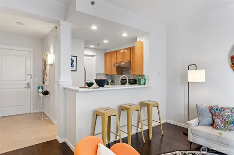 2801 1st Avenue Seattle WA 98121