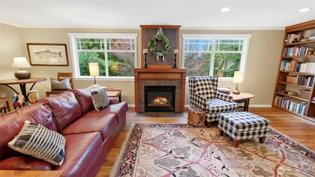 10506 Robin Hood Drive Edmonds WA 98020