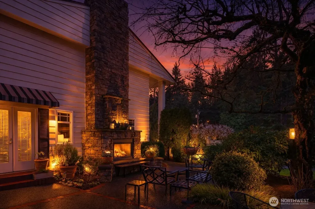 10506 Robin Hood Drive Edmonds WA 98020