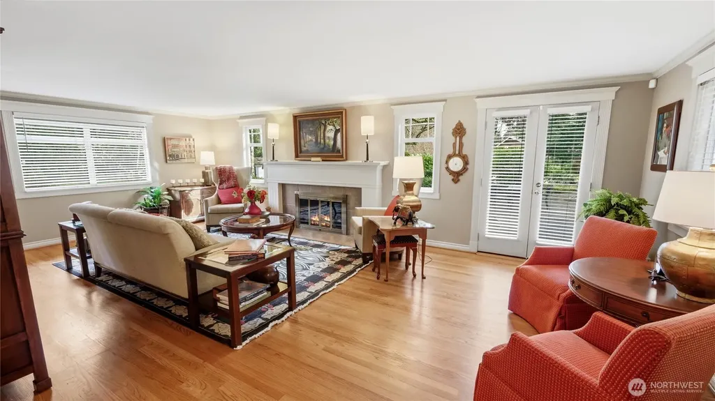 10506 Robin Hood Drive Edmonds WA 98020