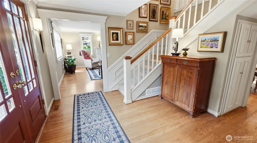 10506 Robin Hood Drive Edmonds WA 98020