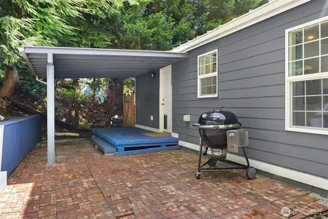 2711 S Lake Roesiger Road Snohomish WA 98290