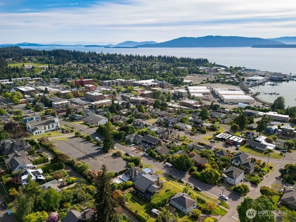 1015 14th Street Bellingham WA 98225