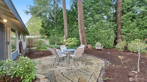 2618 168th Place NE Bellevue WA 98008