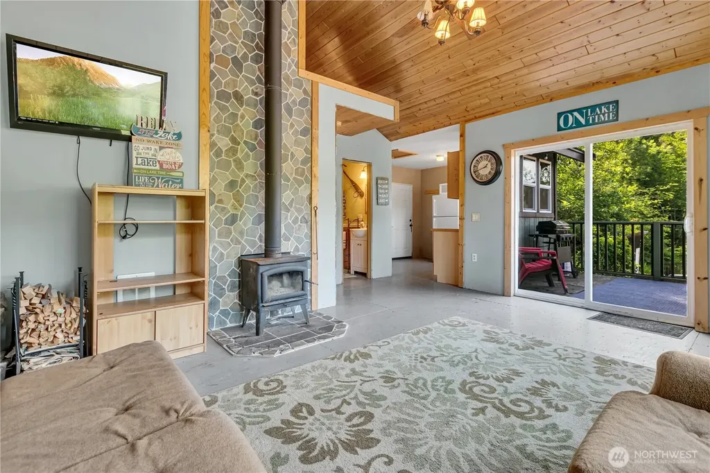 39420 Ski Park Road E Eatonville WA 98328