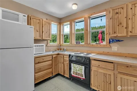 39420 Ski Park Road E Eatonville WA 98328