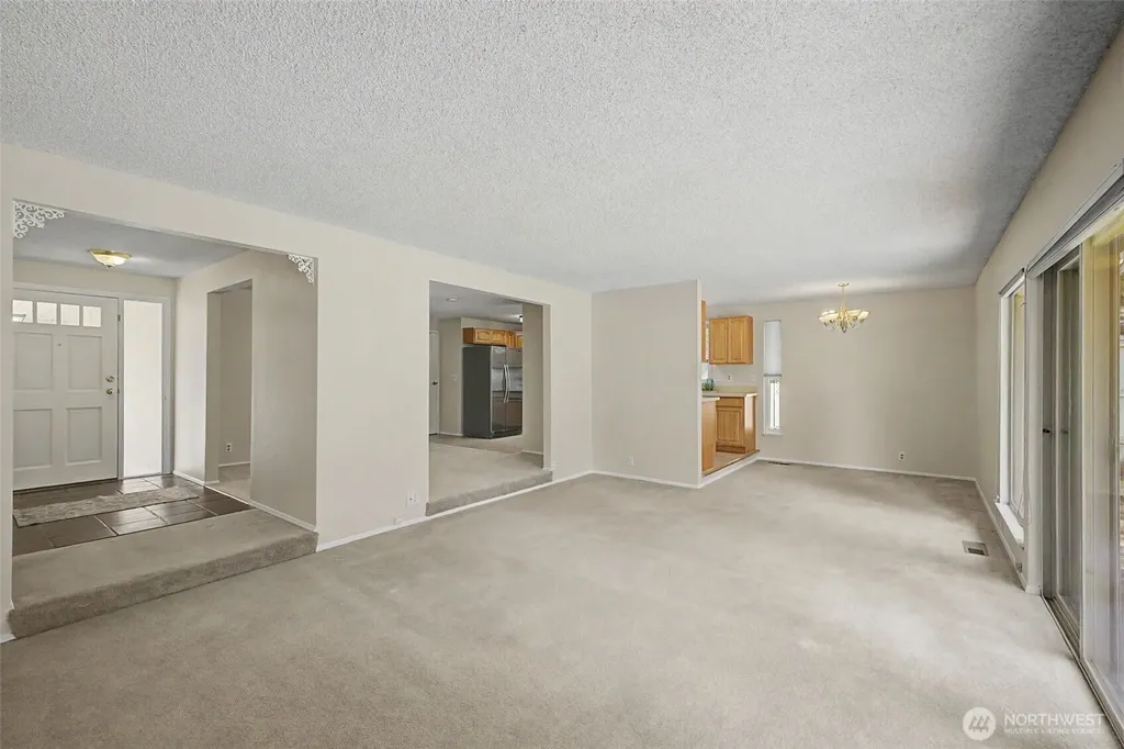 19922 Dayton Avenue N Shoreline WA 98133