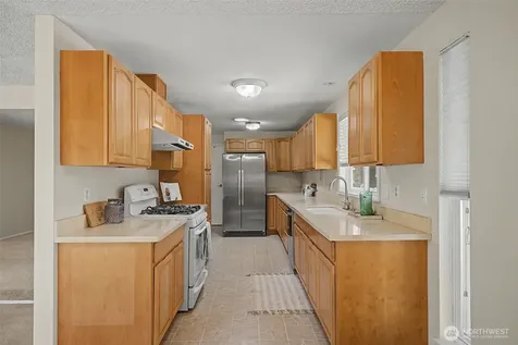 19922 Dayton Avenue N Shoreline WA 98133