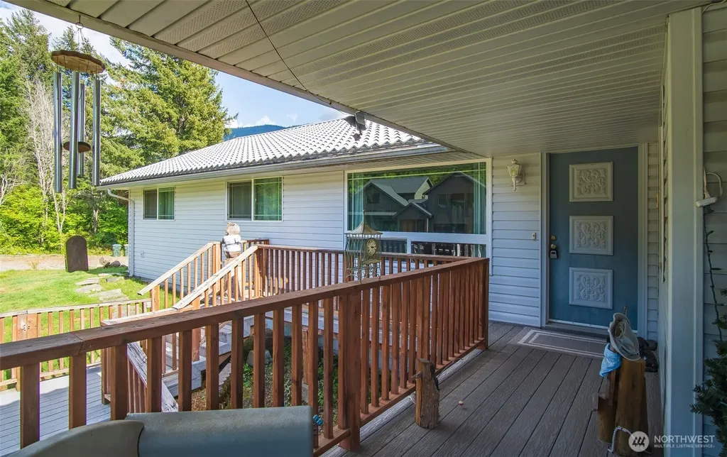 112 Alta Lane Packwood WA 98361