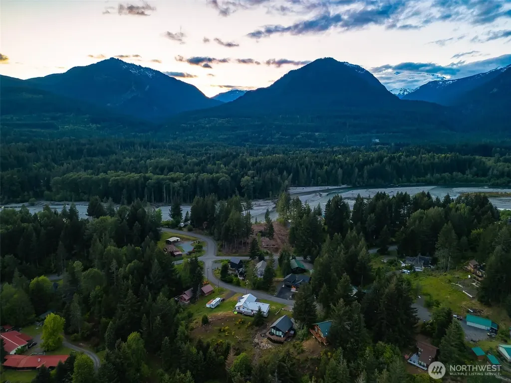 112 Alta Lane Packwood WA 98361