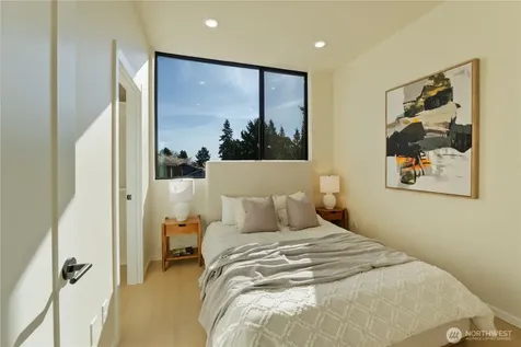 10328 14th Avenue NW Seattle WA 98177