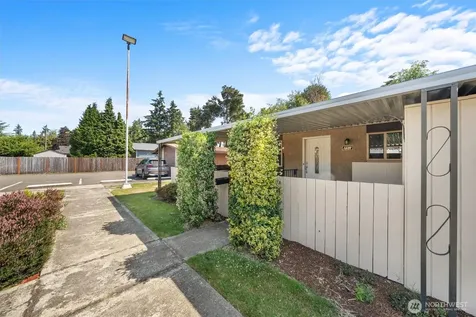 750 Marion Lane SE Puyallup WA 98372