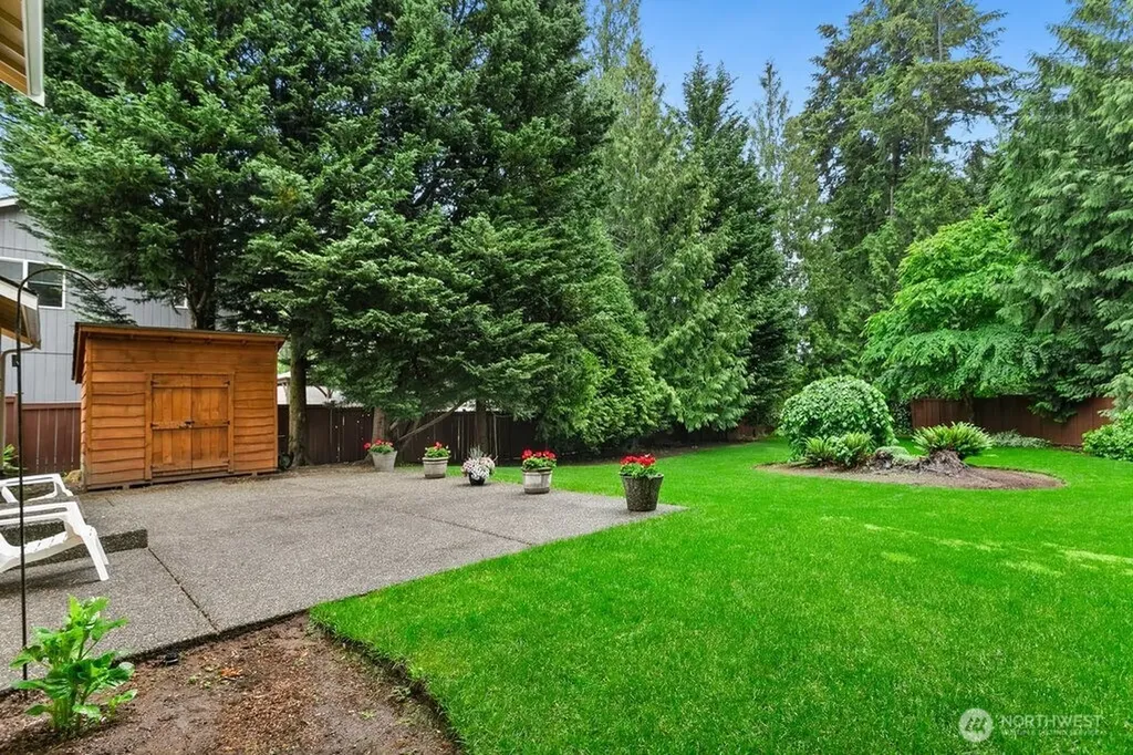 1811 53rd Loop SE Olympia WA 98501
