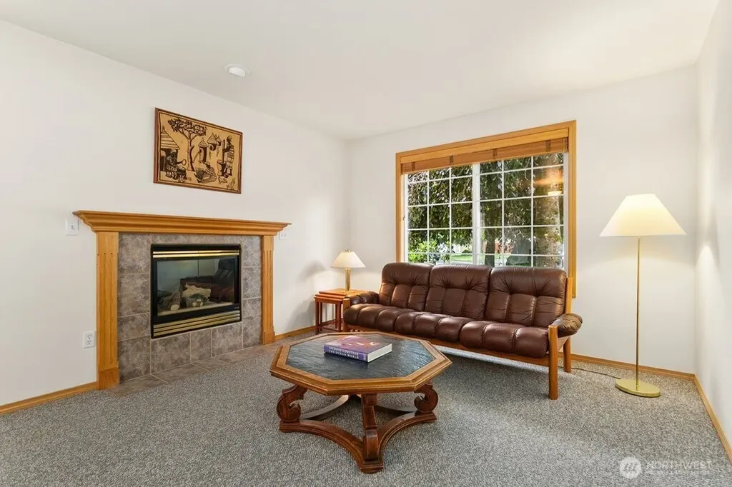 1811 53rd Loop SE Olympia WA 98501