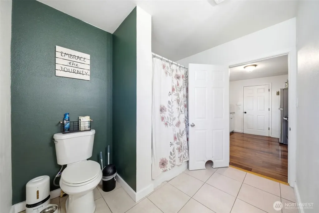 258 21st Avenue Longview WA 98632