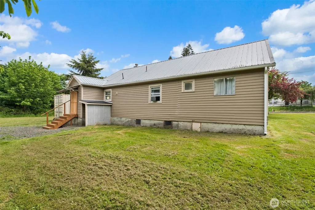 702 King Road Winlock WA 98596
