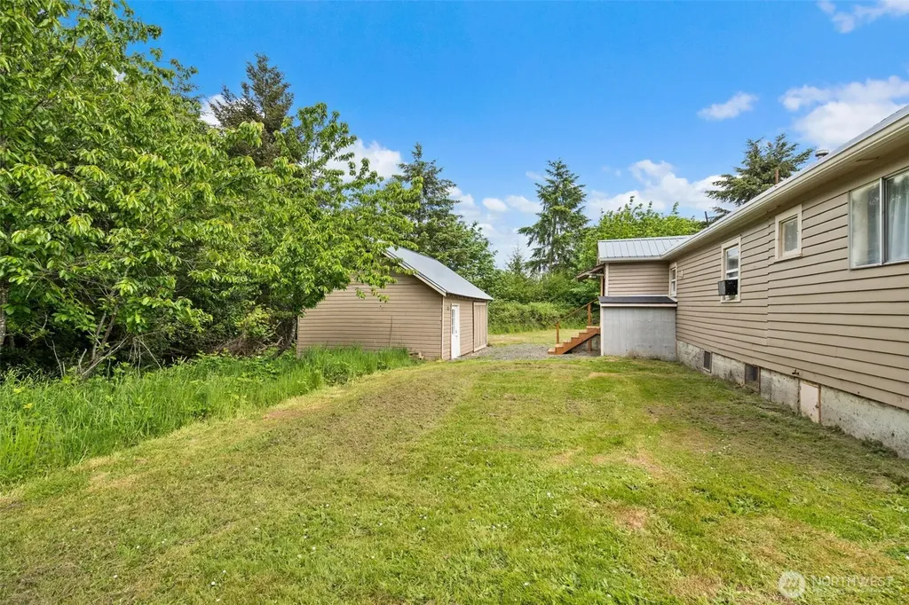 702 King Road Winlock WA 98596