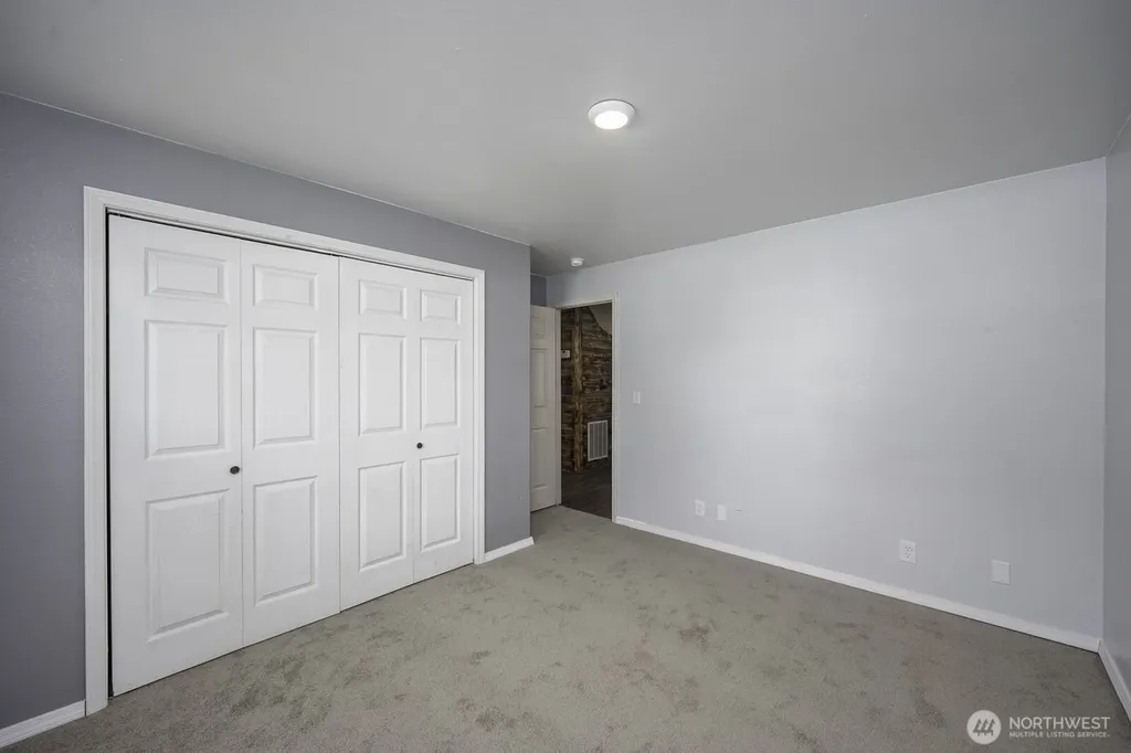 870 NW C Street Ephrata WA 98823