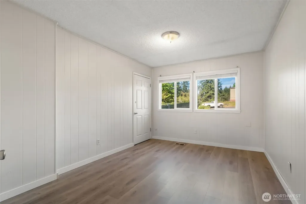 4202 79th Avenue W Tacoma WA 98466