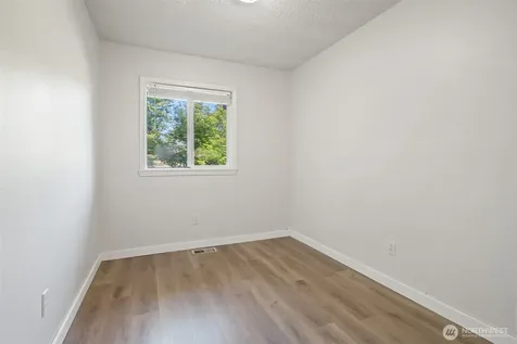4202 79th Avenue W Tacoma WA 98466