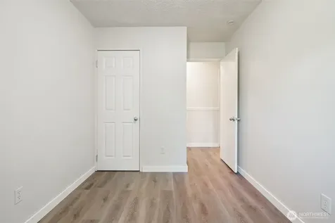 4202 79th Avenue W Tacoma WA 98466