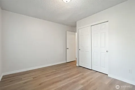 4202 79th Avenue W Tacoma WA 98466