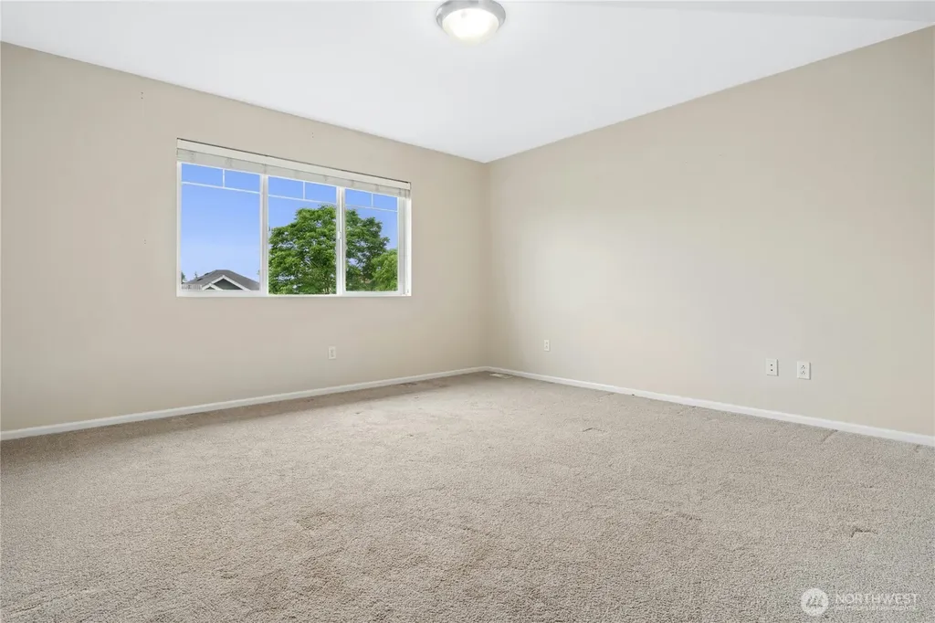 16918 Woodside Drive SE Renton WA 98058