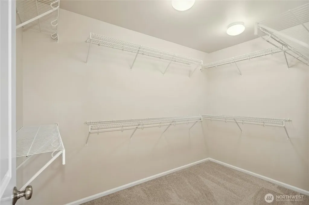 16918 Woodside Drive SE Renton WA 98058