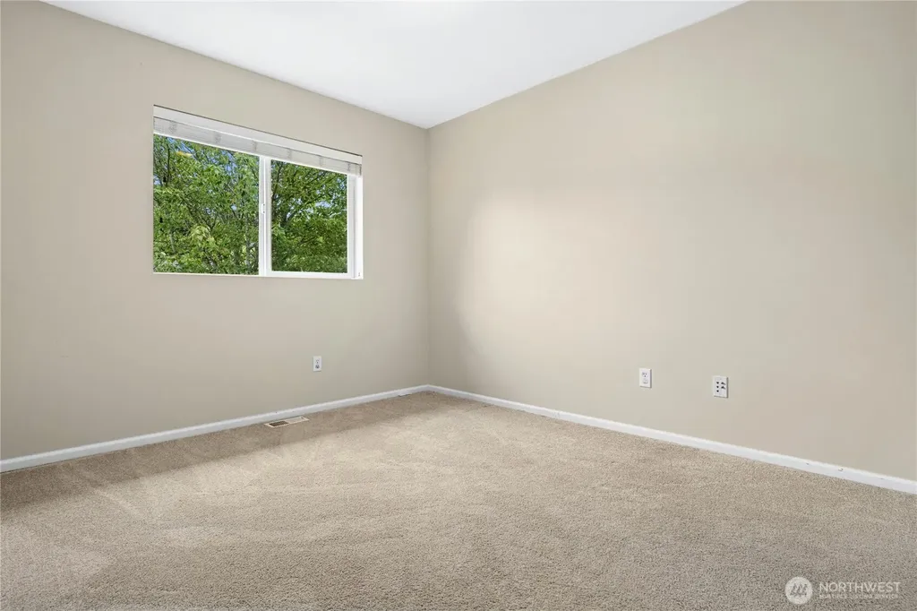 16918 Woodside Drive SE Renton WA 98058