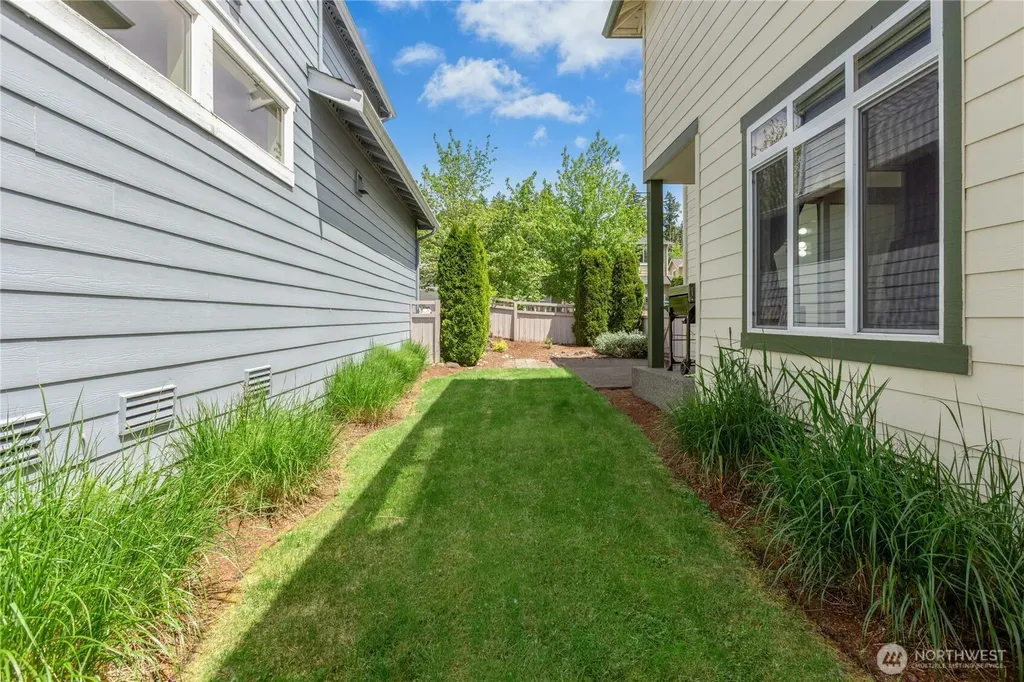 16918 Woodside Drive SE Renton WA 98058