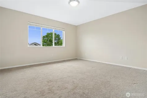 16918 Woodside Drive SE Renton WA 98058